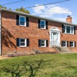 7809 Gambier Dr_39