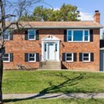 7809 Gambier Dr_51